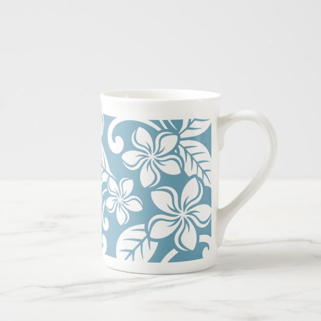 CANECA DE PORCELANA ISLAND PLUMERIA (AZUL ESTRANHO) BONE CHINA MUG (Direita)