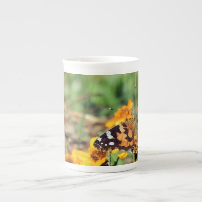 Caneca De Porcelana Lady Butterfly pintada em Zinnia Mug (Frente)
