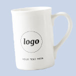 Caneca De Porcelana Logotipo e Texto simples para empresa<br><div class="desc">Logotipo simples e texto personalizado para sua empresa. Substitua o logotipo e o texto por você para personalizar. Use-os você mesmo, entregue-os aos seus funcionários e colegas de trabalho, venda-os a clientes e clientes ou os entregue como material promocional para inspirar a lealdade do cliente. Perfeito para um partido corporativo,...</div>