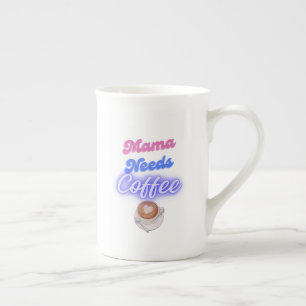 Caneca De Porcelana Mamãe Precisa De Café