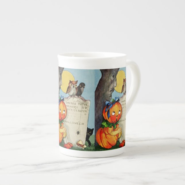 Caneca De Porcelana Menina de Abóbora e Amigos (Frente Esquerda)