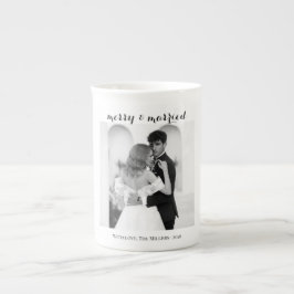 Caneca De Porcelana Merry & Married - Personalized Newlywed Christmas