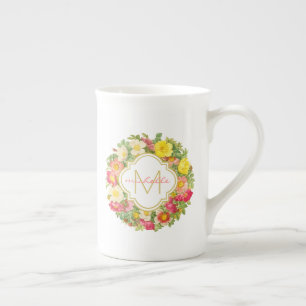 Caneca De Porcelana Monograma Vintage Floral Wreath China Mug