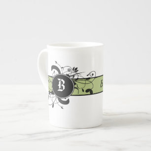Caneca De Porcelana Monograma Vitoriano de Farinhas