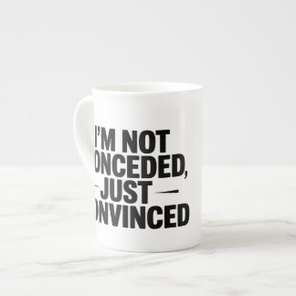 CANECA DE PORCELANA NÃO ESTOU CONCEBIDO, APENAS CONVENCIDO