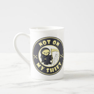 Caneca De Porcelana Não no meu turno a citação do Dia das Bruxas da Gr