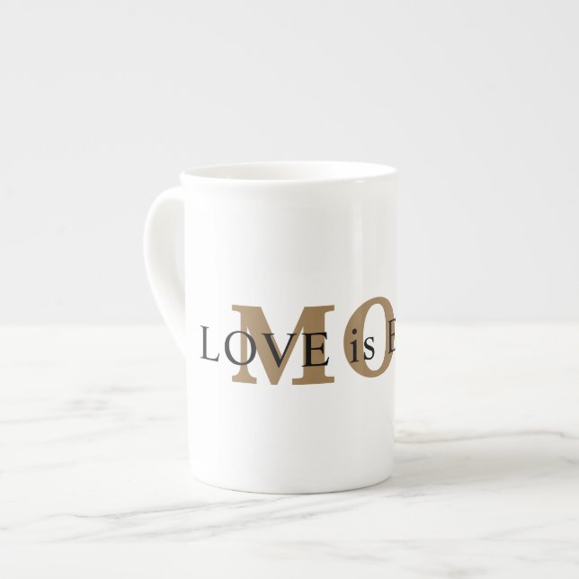 Caneca De Porcelana O AMOR É Presente Suficiente para a Mamãe (Frente Esquerda)