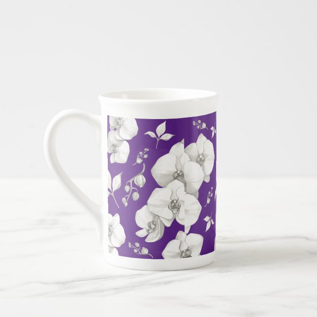 Caneca De Porcelana Orquídea Branca de Aquarela em Púrpura | (Esquerda)