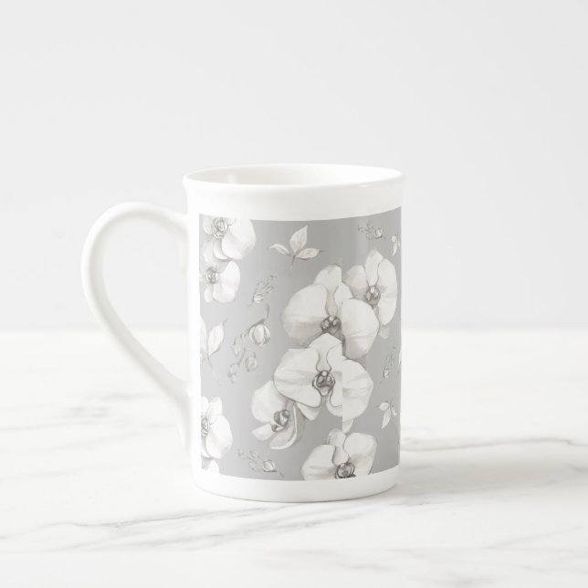 Caneca De Porcelana Orquídea Branca de Aquarela na Cinza | (Esquerda)