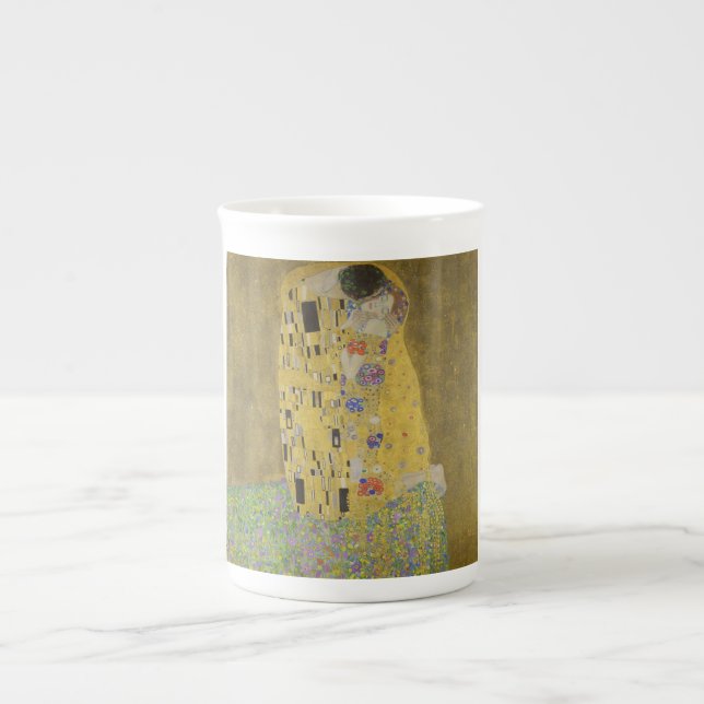 Caneca De Porcelana Os amantes beijando o abraço de Gustav Klimt (Frente)