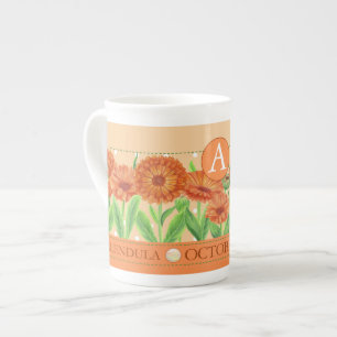 Caneca de Porcelana Óssea Flor de Nascimento e Gem