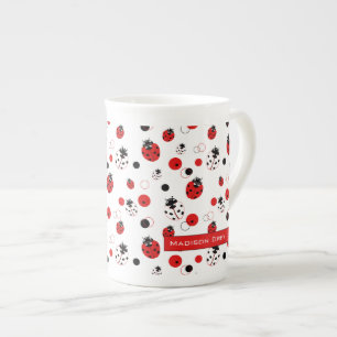 Caneca De Porcelana Padrão de Ladybug vermelho, preto e branco simple