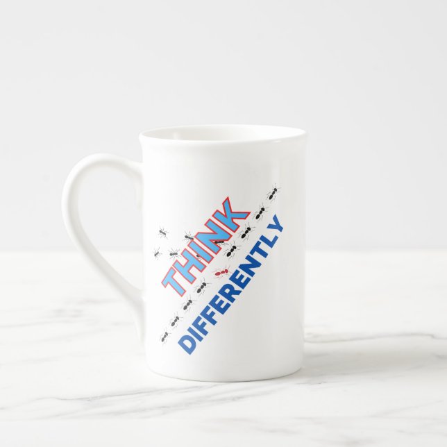 Caneca De Porcelana Pense diferente 6.0 (Esquerda)