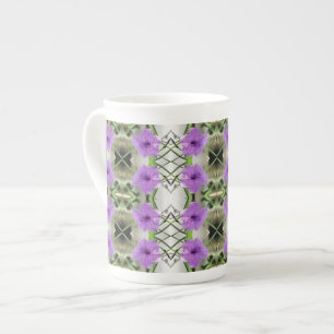Caneca De Porcelana Petunias mexicanas e trabalhos de tercearia
