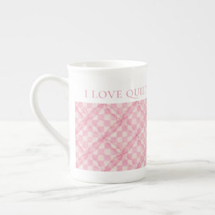 Caneca De Porcelana PINK VERIFIQUE QUILT Bone China Mug + Texto