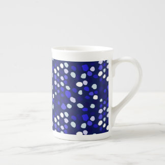 Caneca De Porcelana Pontos Azuis Desenho Geométrico Divertido Multicol