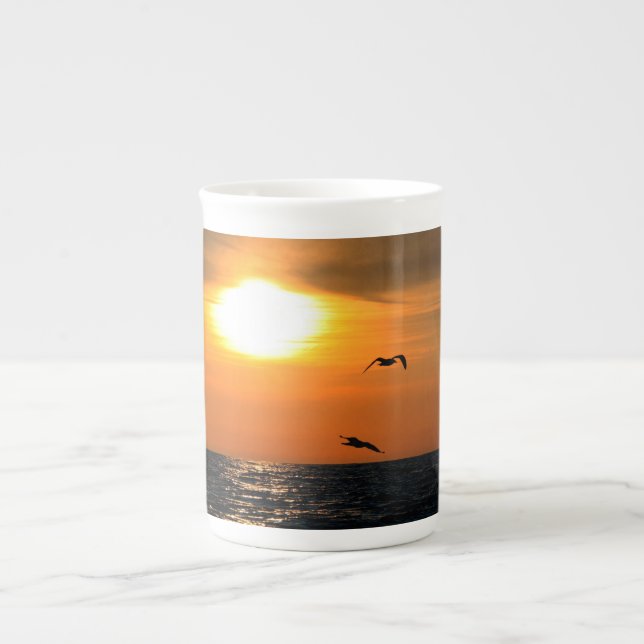Caneca De Porcelana Por do sol e gaivotas (Frente)