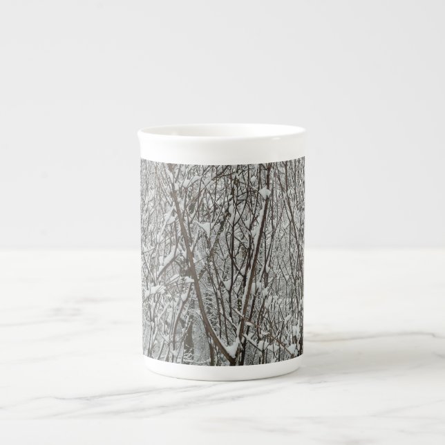 Caneca De Porcelana Ramificações cobertas por neve Abstrato de inverno (Frente)