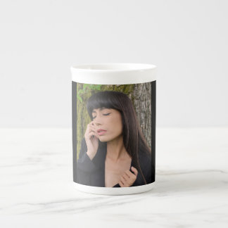 Caneca De Porcelana Retrato de uma bela moça