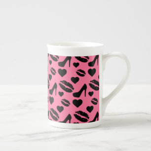 Caneca De Porcelana Saltos Pretos Beijos Lábios Maquiagem Feminina Cor