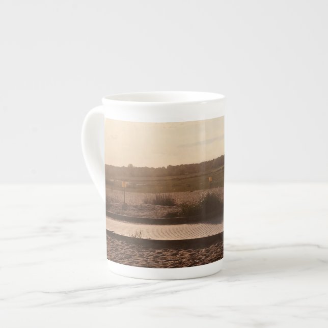 Caneca De Porcelana Sepia Beach Mug (Frente Esquerda)