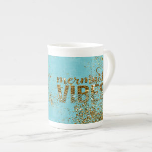 Caneca De Porcelana Sereia Vibes - Tipografia Dourada da Largura