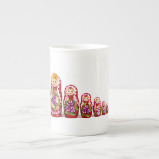 Caneca De Porcelana Símbolo de Cultura de Madeira Matrioshka - Russo