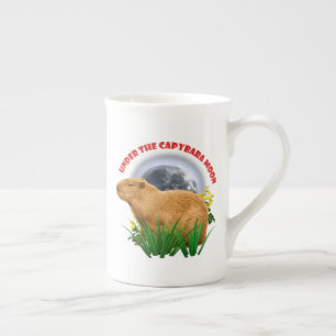 Caneca De Porcelana Sob a Lua do Capivara Camiseta Divertida de Capiva