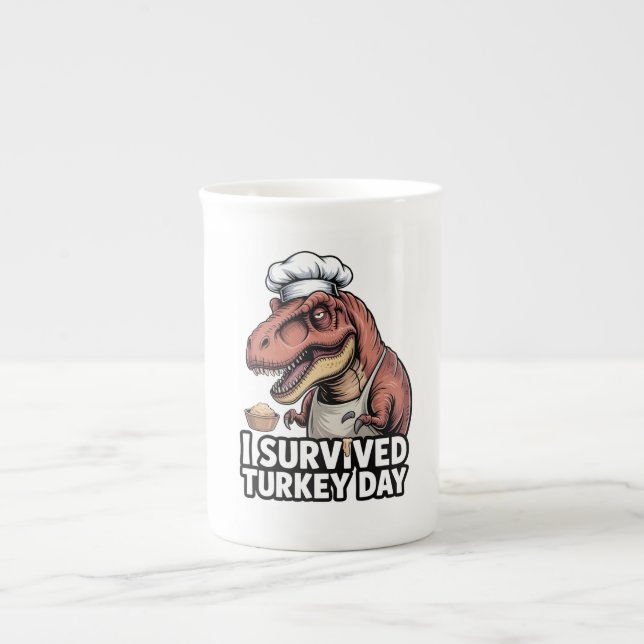 Caneca De Porcelana T-Rex I Survived Turkey Day Chef  (Frente)
