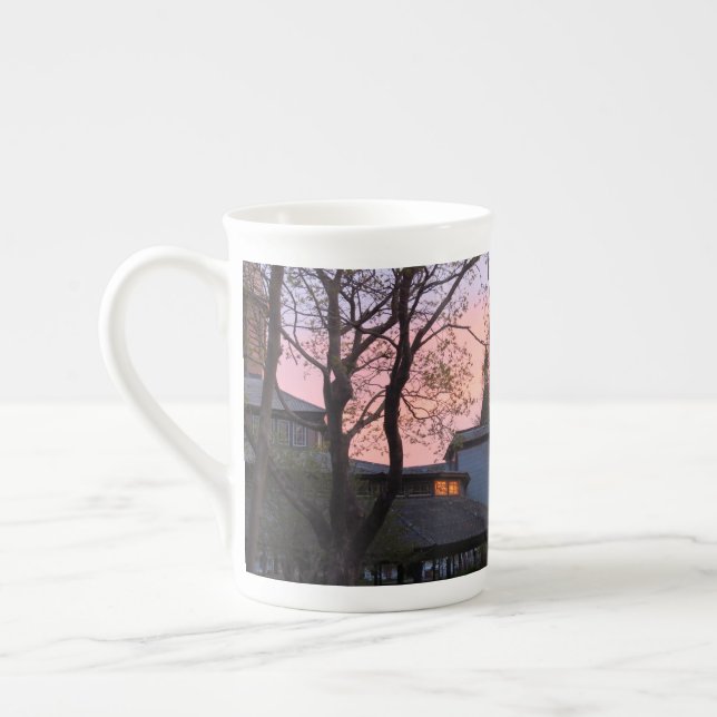 Caneca De Porcelana Tabernacle and Church Sunrise - Martha's Vineyard (Esquerda)