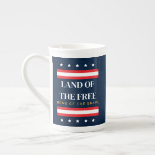 Caneca De Porcelana Terra dos Livres Lar dos Valentes 4 de Julho