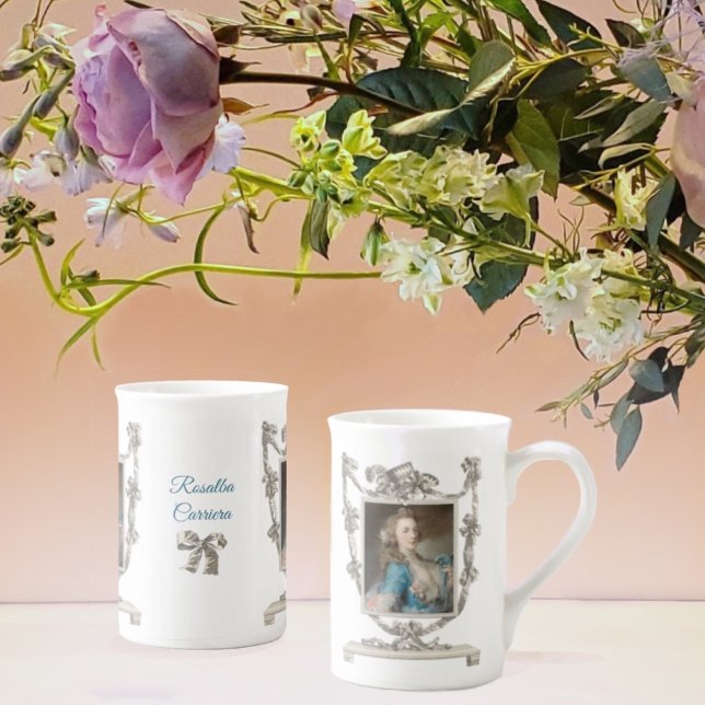 Caneca De Porcelana Uma moça jovem com papagaio de Rosalba Carriera (Criador carregado)