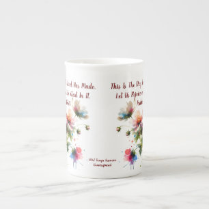 Caneca De Porcelana Versículo Bíblico Moderno Floral Rosa-Violeta