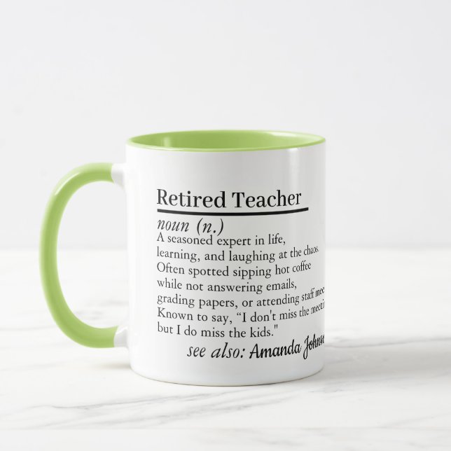 Caneca de Presente para Professor Aposentado com D (Esquerda)