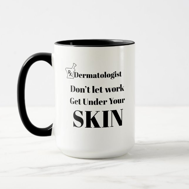 Caneca de Trabalho de Dermatologista - Café de Pia (Esquerda)