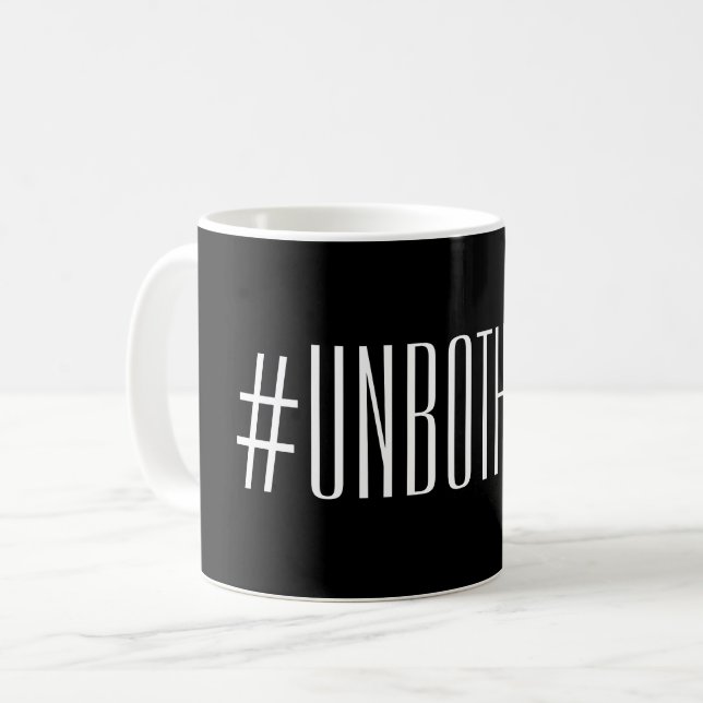 Caneca de Unbothered (Frente Esquerda)
