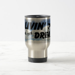 Caneca de viagem azul da nuvem