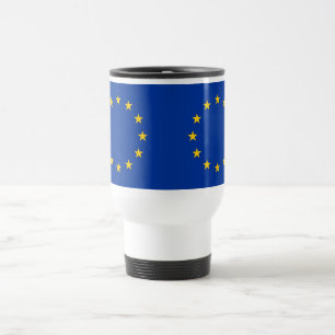 Caneca de viagem com a bandeira da União Europeia