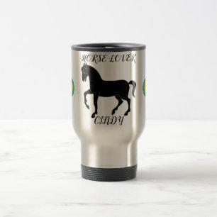 caneca de viagem de Cavalo com nome personalizado.
