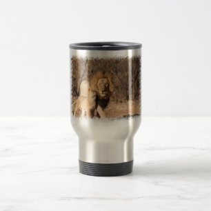 Caneca de viagem do leão e do Cub de leão