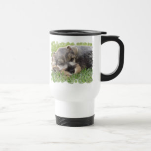 Caneca de viagem do Schnauzer Snoozing