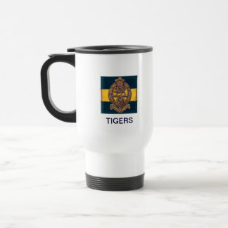 Caneca de viagem isolada branco de PWRR