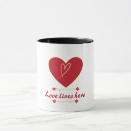 Caneca Desenho Floral Coração Vermelho – “O Amor Vive Aqu