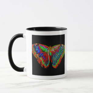Caneca Design colorido da borboleta contra o contexto