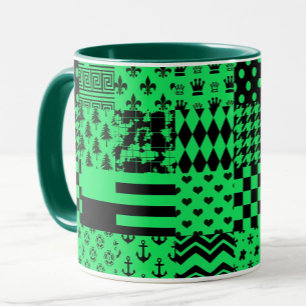 Caneca Design de Correção de Padrões Mistos Pretos Verdes