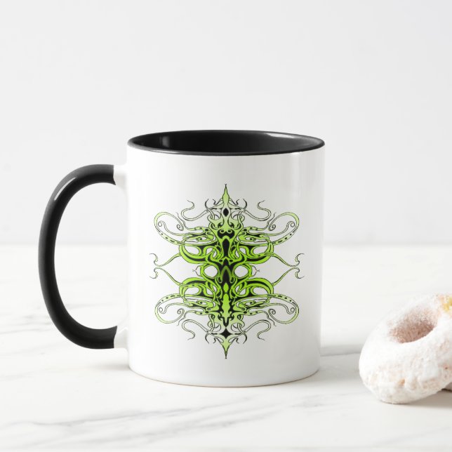 Caneca Design de Tatuagem Tribal Personalizada Verde (Com Donut)