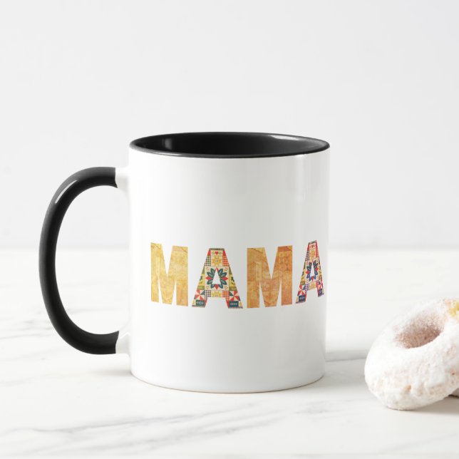 Caneca Design de Tipografia Patchwork da Mamãe (Com Donut)