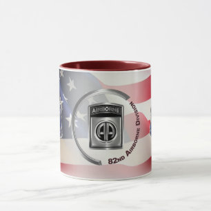 Caneca design personalizada da 82ª divisão de bordo