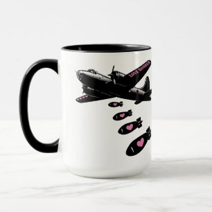 Caneca Detalhes Rosa do Bombardeiro de Amor Estratégico