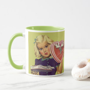 Caneca Dia dos Namorados Fofo Vintage, Menina com Chocola